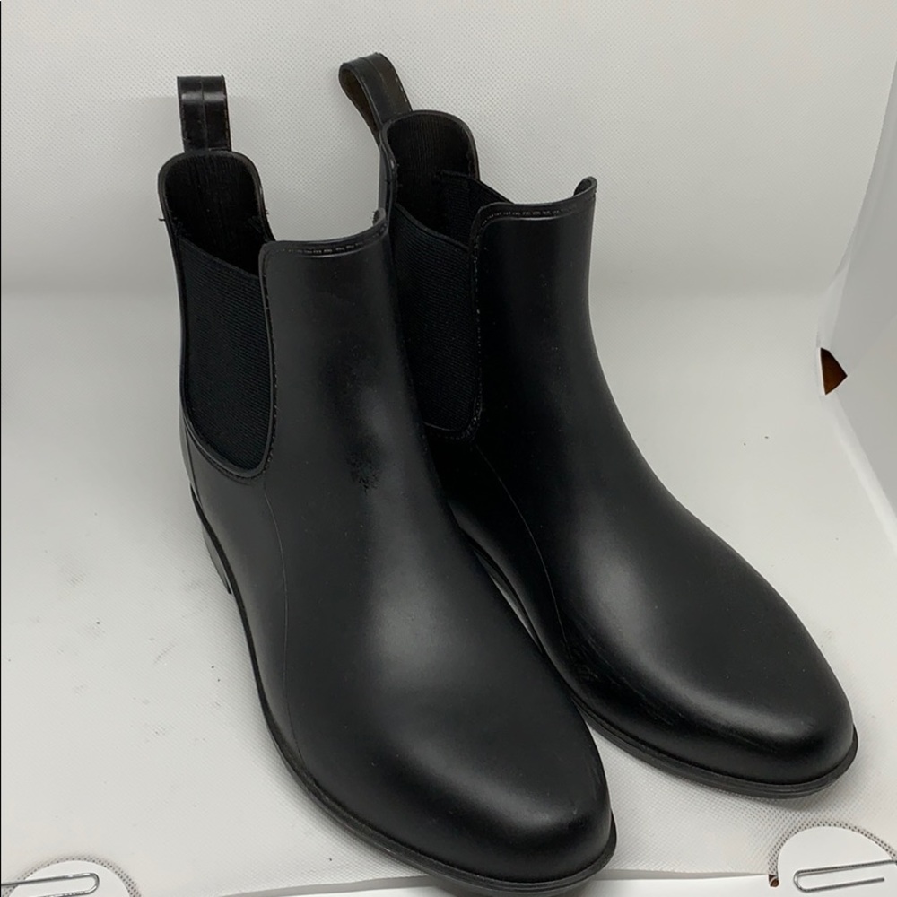 Rain boots